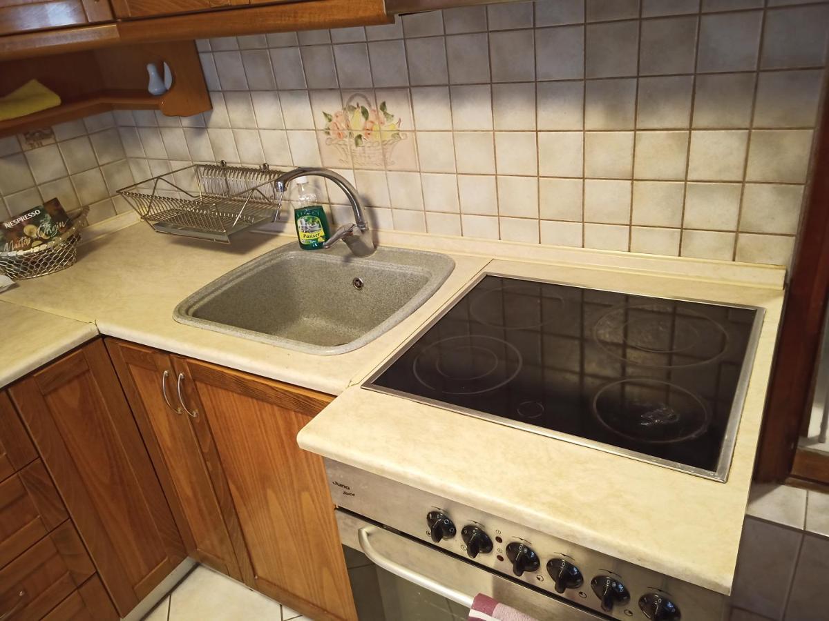 Plateia Apartment *