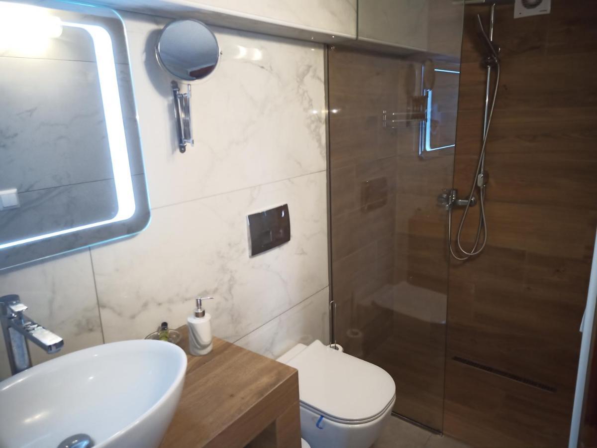 Plateia Apartment